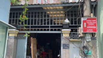 Bán Nhà 4x18m 3 tầng BTCT 217/5 Tôn Thất Thuyết P3 Q4