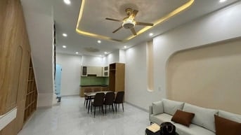 HOT HOT HOT nhà Quận 4 - Đường Vĩnh Hội - Gần công viên - 2,350 tỷ