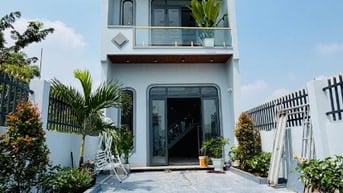 BÁN NHÀ VƯỜN 1 TRỆT 1 LẦU – KHÔNG GIAN XANH NGẬP TRÀN!