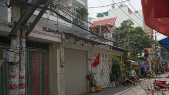 Chính chủ cần bán nhà hẻm xe hơi 872 Quang Trung.Công viên Làng Hoa 