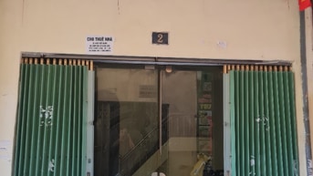 Chính chủ cho thuê cả nhà 2c Thổ Quan, KD sầm uất ô tô đỗ cửa