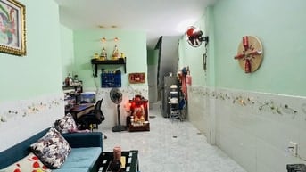 chính chủ bán nhà hẻm nhỏ LÊ VĂN QUỚI 33m²