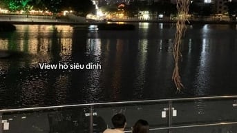 Tôi cần bán gấp nhà Mặt Hồ, Mai Anh Tuấn, Q Đống Đa, Dt 220 m, 3 Tầng 