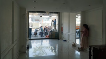 Cho thuê nhà chính chủ mặt tiền 60m2 đường 3/2 phường Vườn Lài quận 10