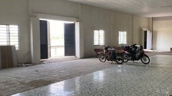 Cho thuê xưởng gần chợ Hóc Môn dt 1000m