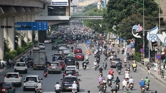 Cho thuê nhà mặt phố Nguyễn Trãi giá sốc 25tr, mặt tiền 5m cực thoáng
