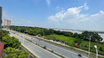 BÁN ĐẤT TẶNG NHÀ MẶT PHỐ - THỤY PHƯƠNG - Ô TÔ TRÁNH - KINH DOANH-VIEW 