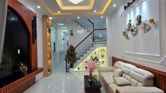 NHÀ SẴN HD THUÊ 18TR/TH CẦN BÁN 5.2 TỶ NGAY PHAN VĂN TRỊ - GÒ VẤP