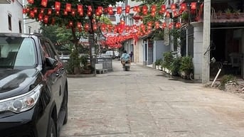 BÁN ĐẤT -THỤY PHƯƠNG - NGÕ THÔNG - Ô TÔ ĐỖ CỬA NHÀ - GẦN HỒ ĐIỀU HOÀ