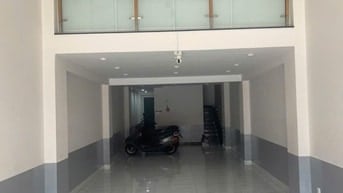 Cho thuê Mặt băng kinh doanh trệt, 4,3m x 23m đường Nguyễn Tri Phương.
