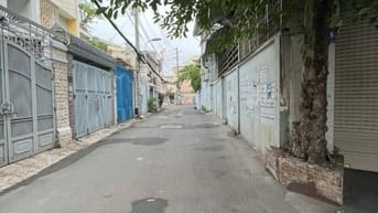 Bán đất trống hẻm 6m đường Nguyễn Văn Đậu cách MT đường 60m.