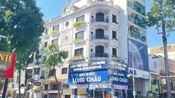 Góc 2 MT Trần Hưng Đạo – Bùi Hữu Nghĩa Quận 5 HĐ thuê 170tr bán 79 tỷ