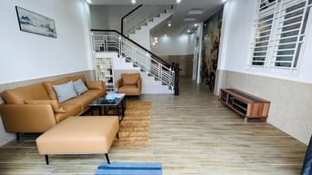 đi mỹ bán gấp nhà đường phan xích long quận phú nhuận 50m2 giá 1780