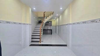 GIẢM 400TR- Bán nhanh Hẻm Nguyễn Hồng Đào- DT 3x10- Đúc 1 Lầu MỚI 