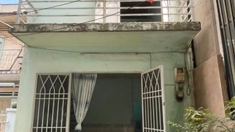 Cho thuê nhà nguyên căn, ngay ngã 3 tân vạn