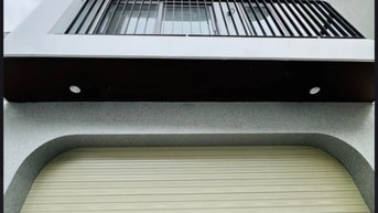 Chỉ 140 triêu/m2 nhà mới 5T thang máy gần mặt phố kinh doanh0968119926
