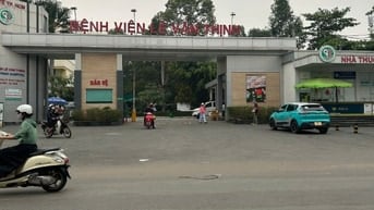 NHÀ - 1082M - MẶT TIỀN - LÊ VĂN THỊNH  - 75 TỶ