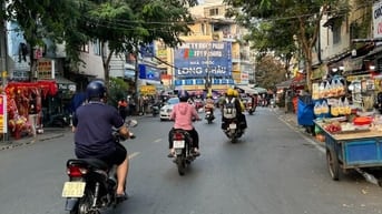 NHÀ 110m - XÂY 3 TẦNG - NGAY BÙI ĐÌNH TÚY RẼ VÀO - 15.5 TỶ