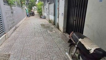 Bán nhà  Huỳnh Tấn Phát, Quận 7, 2 tầng, 2PN, sổ hồng riêng, giá 4.7