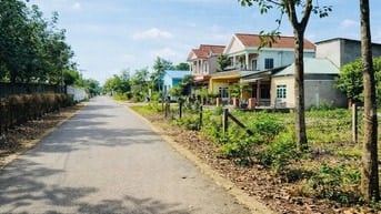 Đất ngay chợ mặt tiền đường nhựa chỉ 299 triệu sở hữu ngay