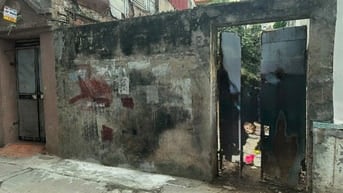 Vị trí không thể đẹp hơn, mặt đường Trương Định, sau đúng 1 nhà