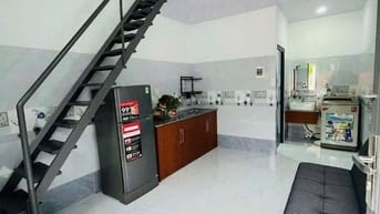 Cho thuê lâu dài  NHÀ MỚI XÂY. DT 3x12 có gác lững 3x6m, oto tới nhà