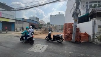 Chủ cần bán đất đường xe hơi thông thoáng gần bệnh viện Q2