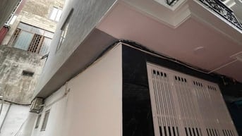 Bán nhà Trần Khát Chân thang máy vài bước ra phố, Dt 46m2, 5t, mt 4m.