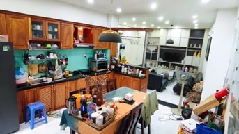 Bán Nhà khu Đồng Bộ Huỳnh Văn Bánh Ngang 6,5x8m - DT 50m2 - 4 Tầng