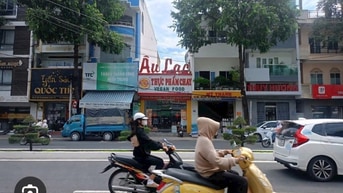 Nhà 2tầng mặt tiền ,nở hậu đường 23 tháng10. Rẽ hơn định giá ngân hàng