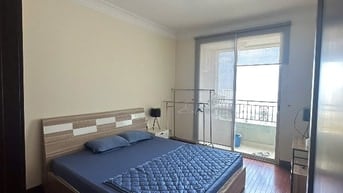 The Manor cho thuê căn hộ 2 phòng ngủ 98m nhà đẹp, có chỗ đậu xe hơi