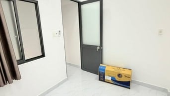 Lô góc kinh doanh Lý Chính Thắng, Quận  3, 18m2 hẻm xe tải, nhỉnh 2 tỷ
