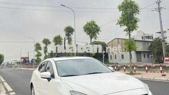 Mazda 3 2016 140000 km Trắng