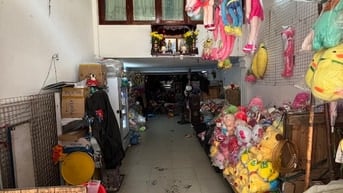Bán nhà mặt tiền chung cư kinh doanh buôn bán