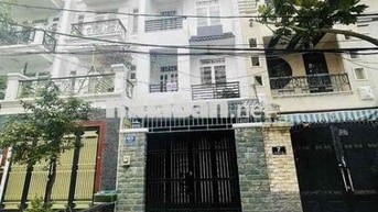 Nhà mới 3 lầu rộng thoáng KDC Long Thịnh