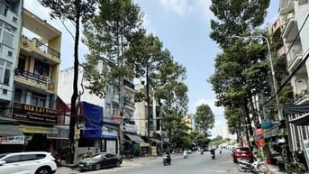 Bán Nhà 5 tầng Mặt tiền Nguyễn Gia Trí Bình Thạnh đang cho thuê 50tr/t