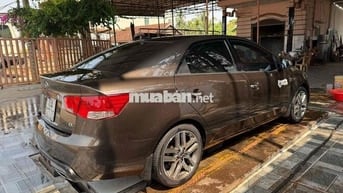 Kia Forte 2013 màu Nâu