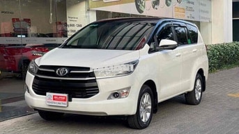 Toyota Innova 2.0E Trắng 2020 siêu đẹp