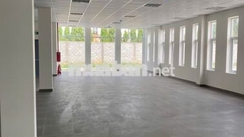 CHO THUÊ NHÀ XƯỞNG LONG AN 1.800M² + VP 400M² 