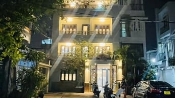 Hẻm xe tải quay đầu An Bình.NGANG 8m. Nhà mới 100%. 5 tầng thang máy