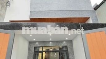Nguyễn Công Hoan, Đà Nẵng – Nhà 2 tầng full nội thất kiệt ô tô 5M