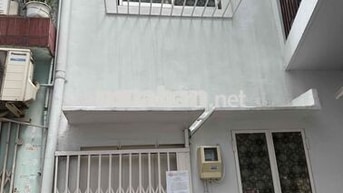 Nhà Huỳnh Văn Bánh – ngang 5.5m – sát MT – 2 tầng – ở/kinh doanh