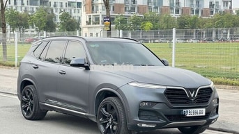 VinFast Lux SA Premium 2020