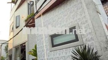 nhà 2.5 tầng mới kiệt ô tô nguyễn phước nguyên full nội thất cao cấp