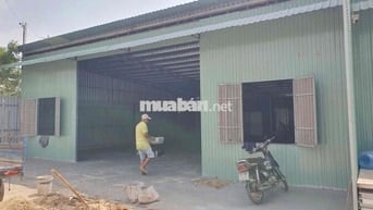 Cho thuê kho 15tr/th DT:12x17 ( có 3fa sản xuất)  Phù hợp sx ngành ngh