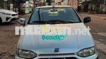 Fiat 2002 màu Bạc