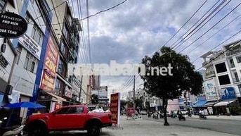 Bán nhà bành văn trân p7 Tân Bình 6x10m trệt 2 lầu