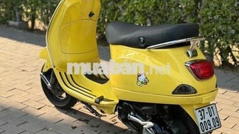 Piaggio Vespa LX Vàng