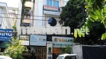 Văn Phòng Tại Cư Xá Chu Văn An, Sát Quận 1, Đậu Xe hơi Thoải mái