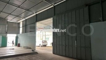 Kho xưởng 170 m² có điện 3 pha, nhánh đường Quốc Lộ 1A, lộ Container